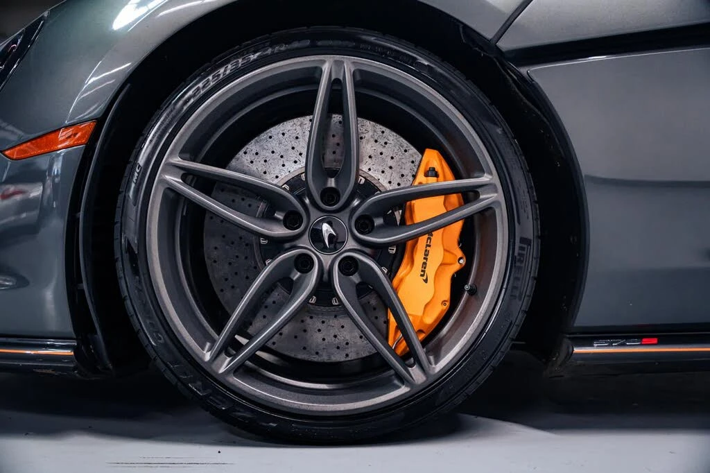 2019 McLaren 570S - Image 9 of 31