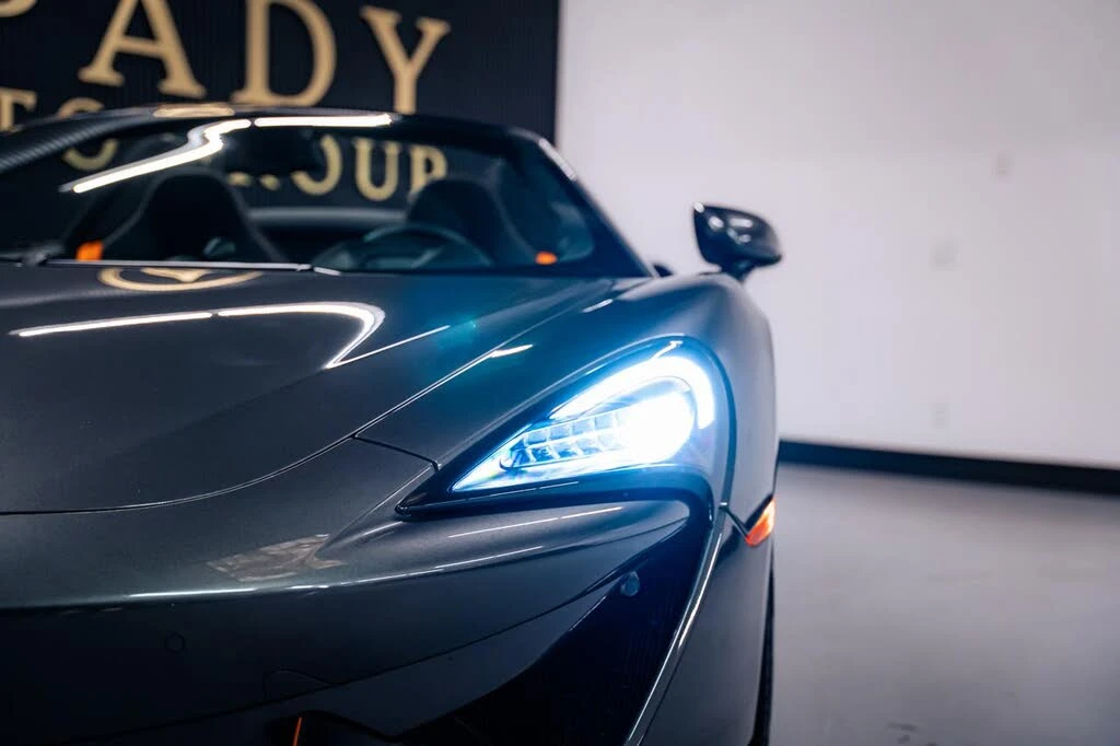 2019 McLaren 570S - Image 16 of 31