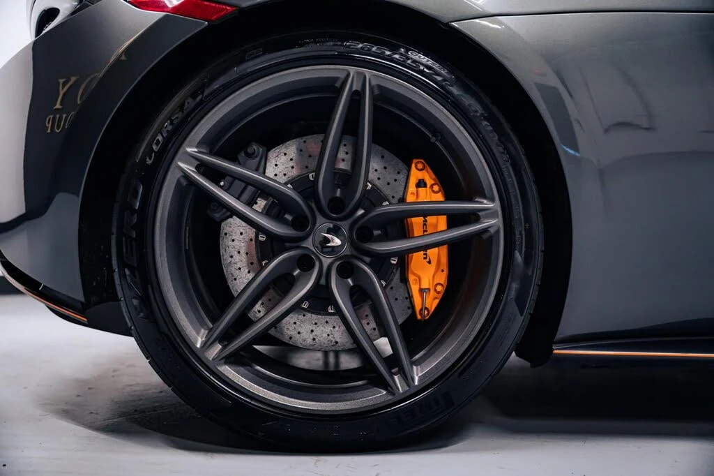 2019 McLaren 570S - Image 11 of 31