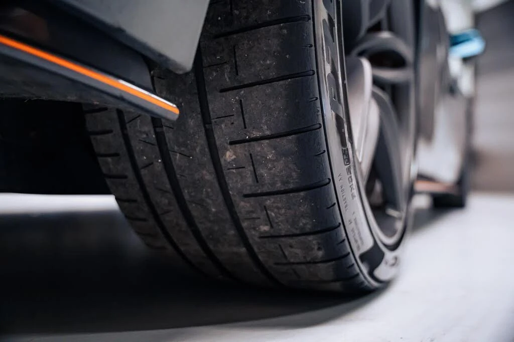 2019 McLaren 570S - Image 13 of 31
