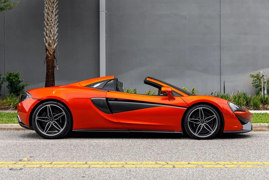 2019 McLaren 570S Spider - Image 10 of 31