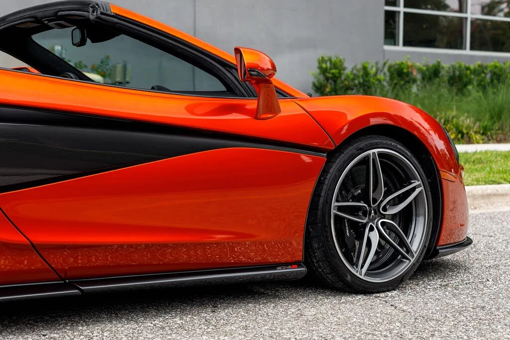 2019 McLaren 570S Spider - Image 15 of 31