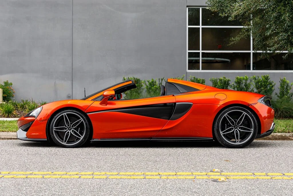 2019 McLaren 570S Spider - Image 18 of 31