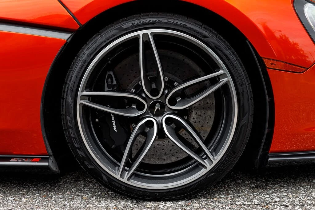 2019 McLaren 570S Spider - Image 24 of 31