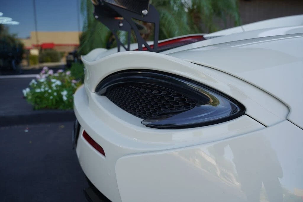 2019 McLaren 570S Spider - Image 23 of 31