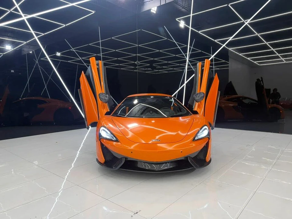2019 McLaren 570S Spider - Image 13 of 17