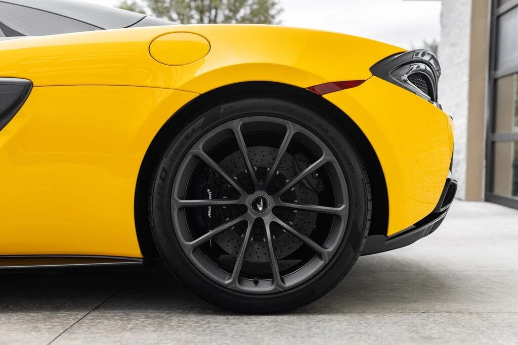2019 McLaren 570S Spider - Image 12 of 31