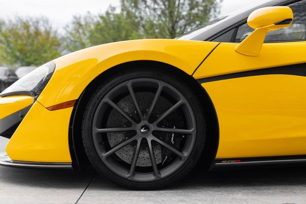 2019 McLaren 570S Spider - Image 13 of 31