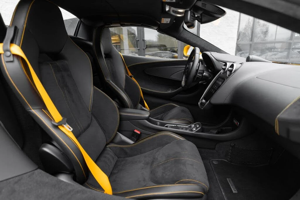 2019 McLaren 570S Spider - Image 18 of 31