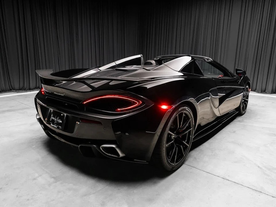 2019 McLaren 570S Spider - Image 13 of 31