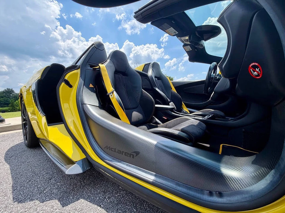 2019 McLaren 570S Spider - Image 10 of 15
