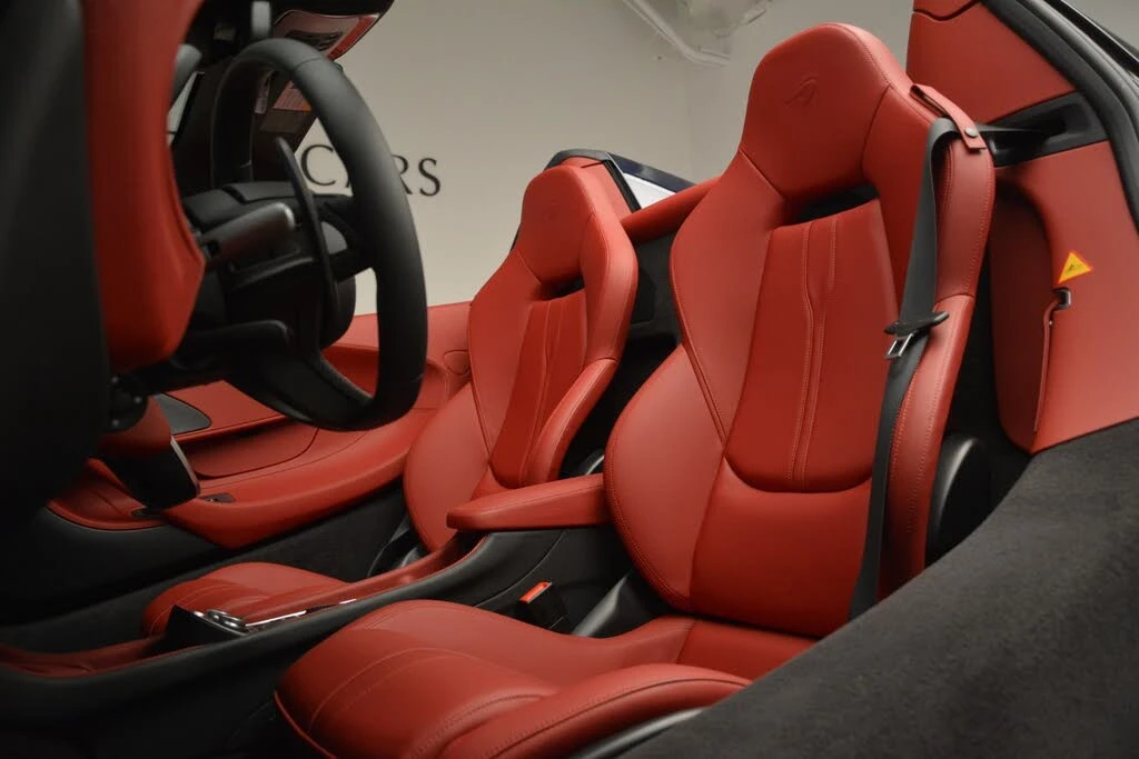 2019 McLaren 570S Spider - Image 25 of 30