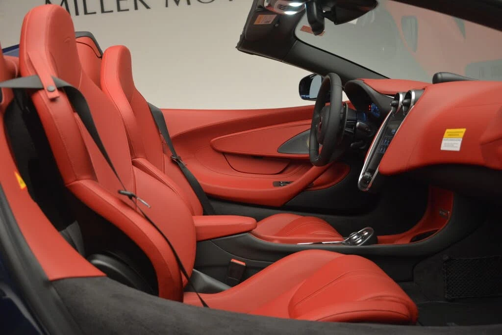 2019 McLaren 570S Spider - Image 27 of 30