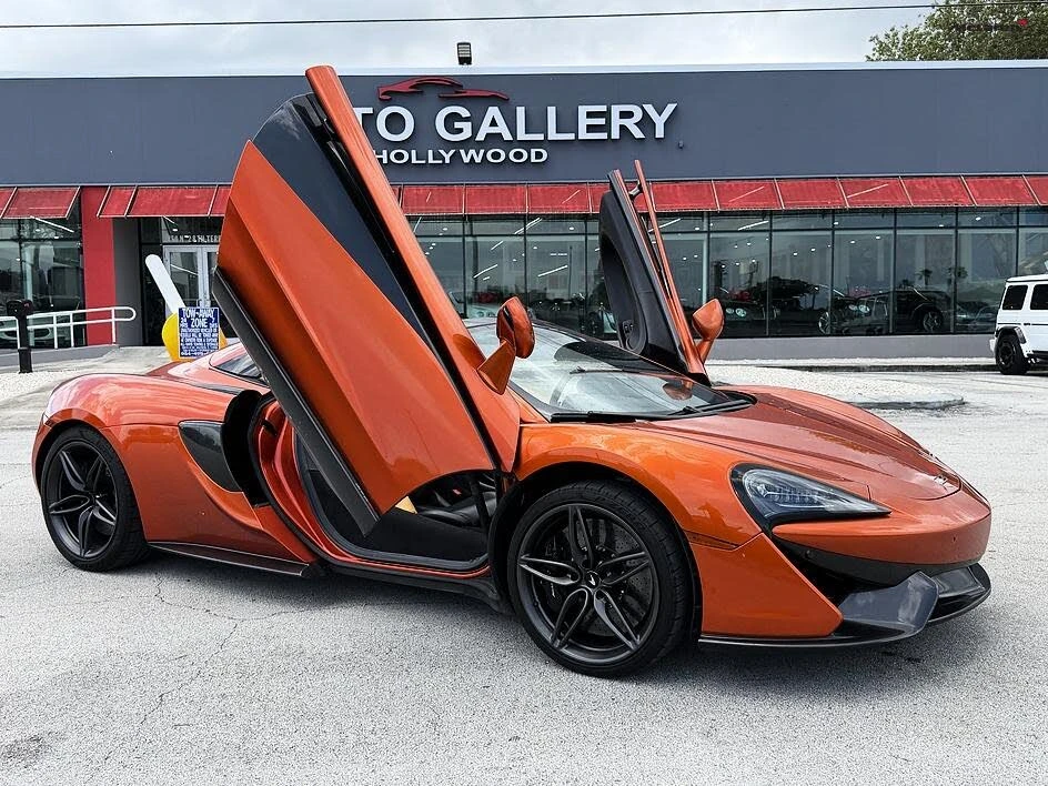 2019 McLaren 570S Spider - Image 2 of 31