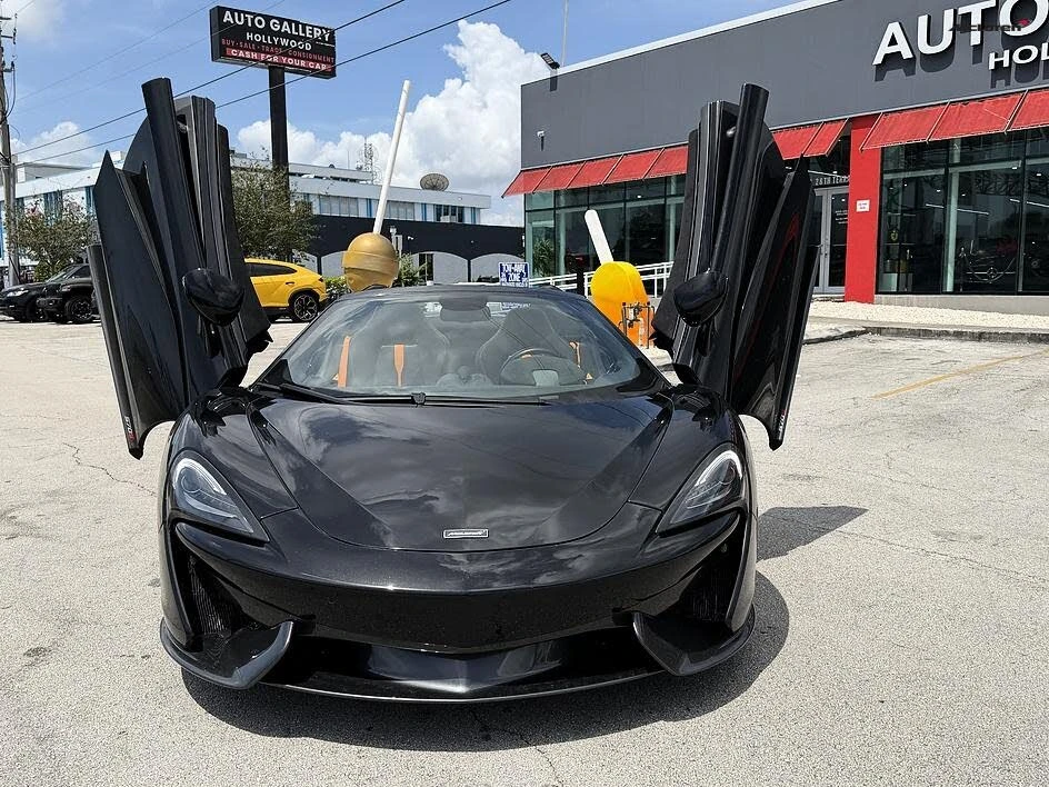 2019 McLaren 570S Spider - Image 8 of 31