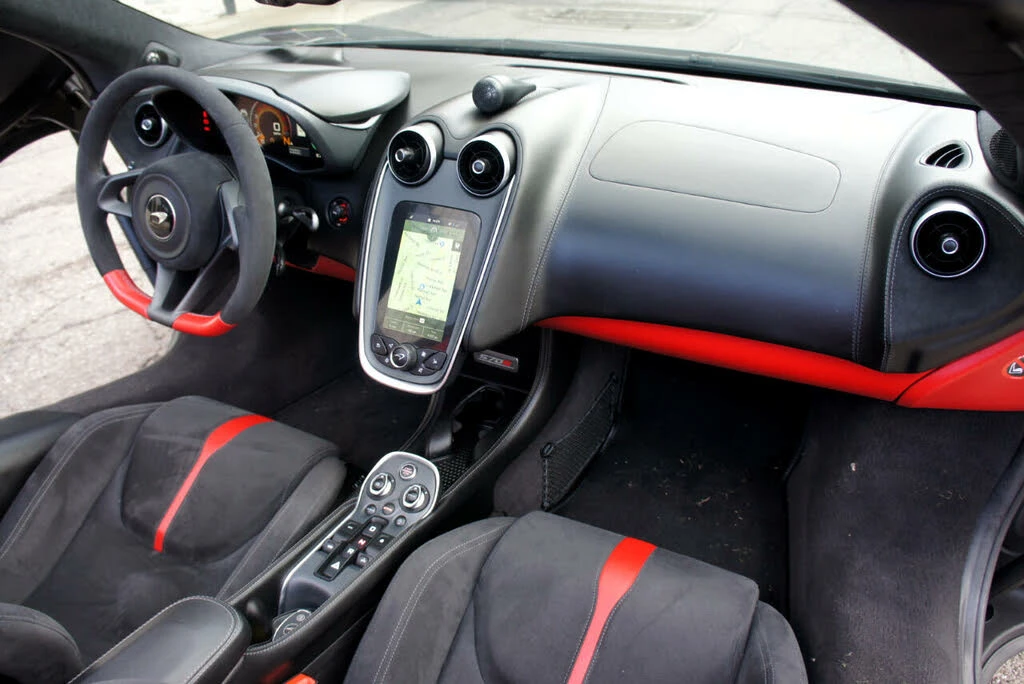 2019 McLaren 570S Spider - Image 26 of 31