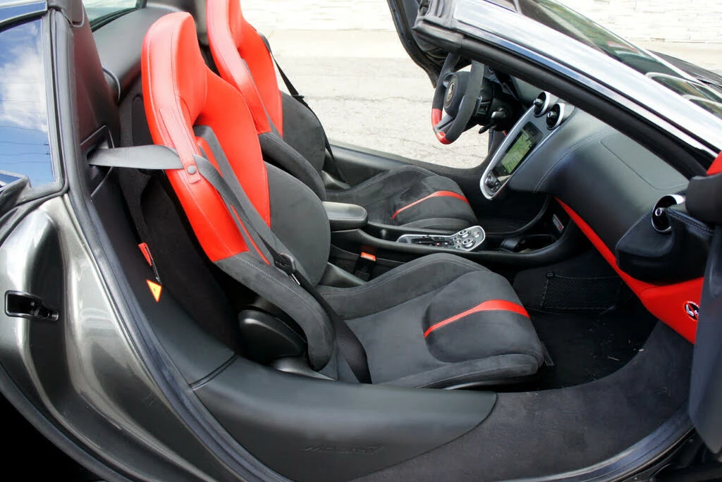 2019 McLaren 570S Spider - Image 25 of 31