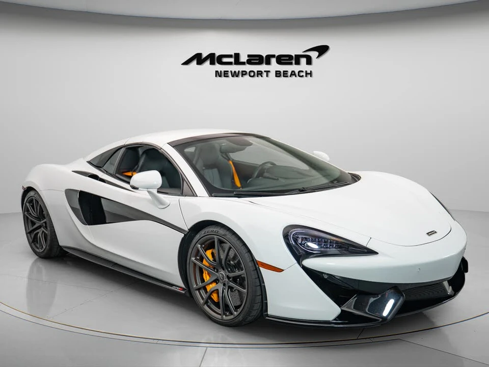 2019 McLaren 570S Spider - Image 2 of 21
