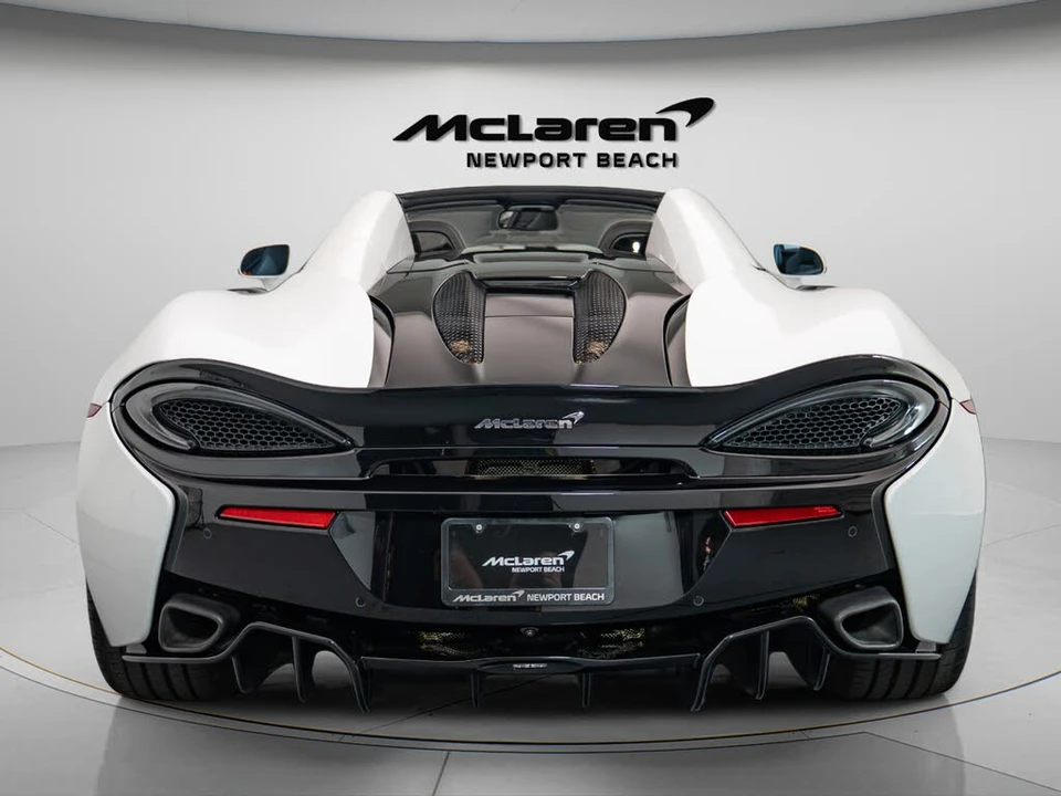 2019 McLaren 570S Spider - Image 6 of 21