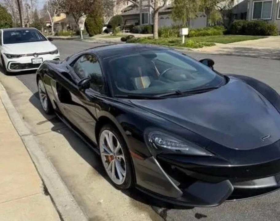 2019 McLaren 570S - Image 3 of 31