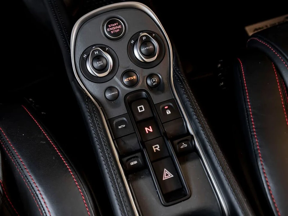 2019 McLaren 570S Spider - Image 21 of 30
