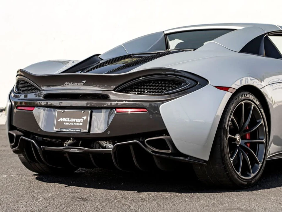 2019 McLaren 570S Spider - Image 8 of 30