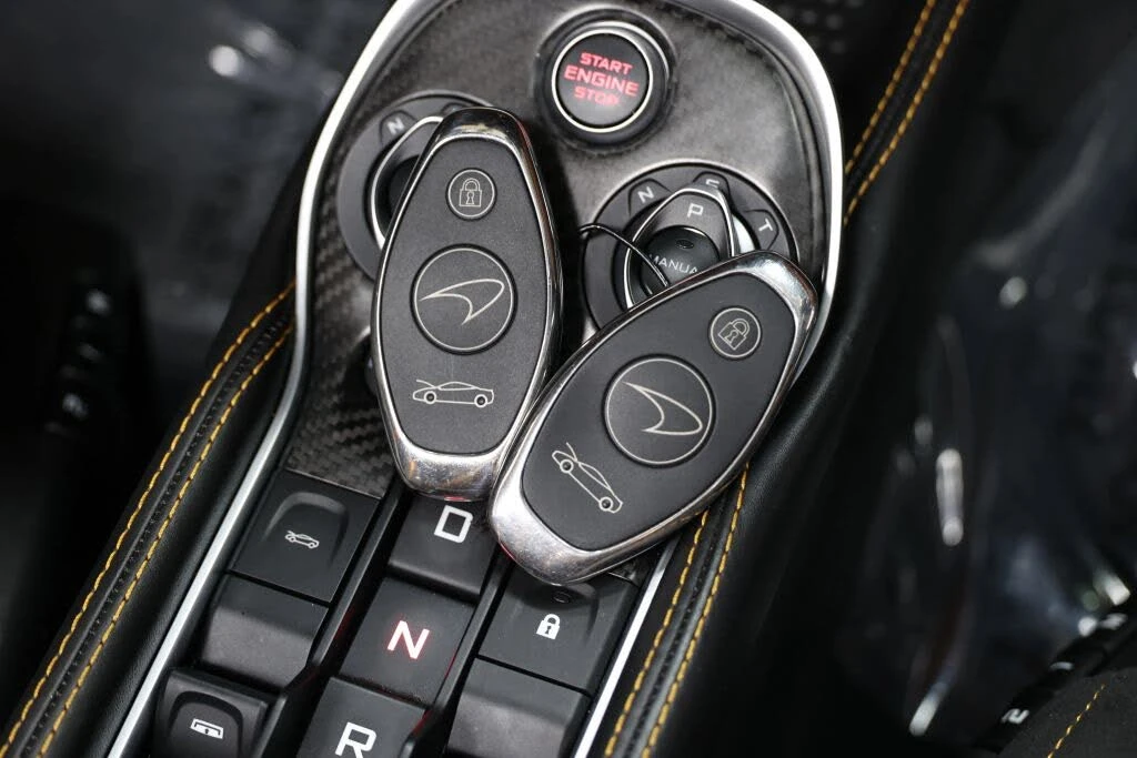 2019 McLaren 570S Spider - Image 6 of 31