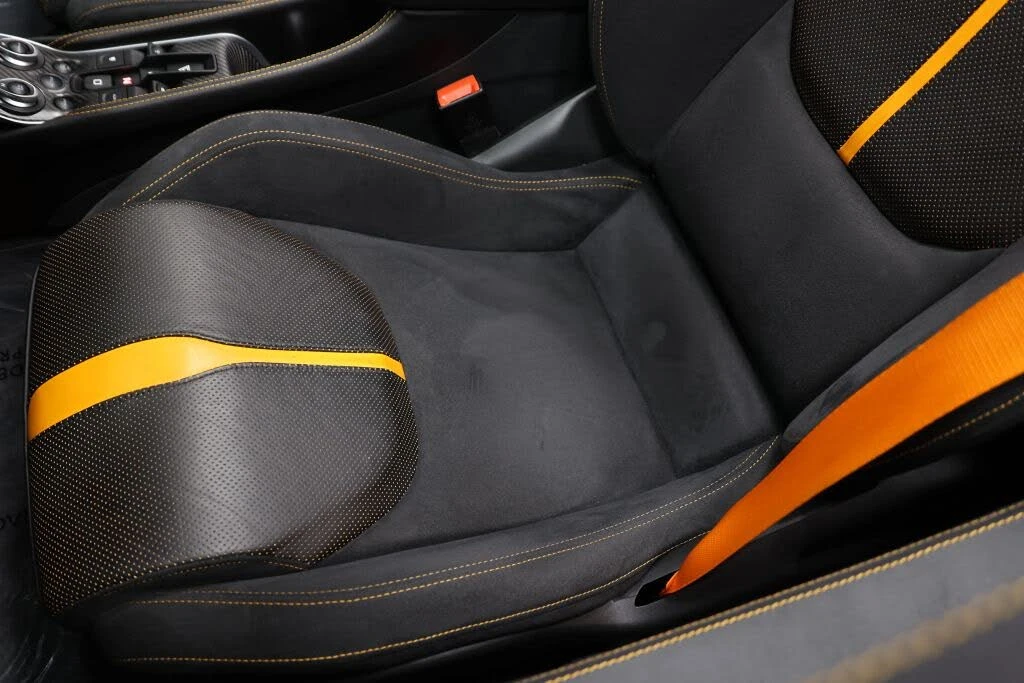 2019 McLaren 570S Spider - Image 19 of 31