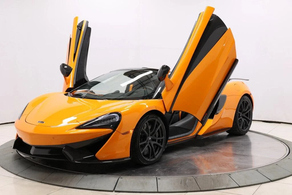 2019 McLaren 570S Spider - Image 2 of 31