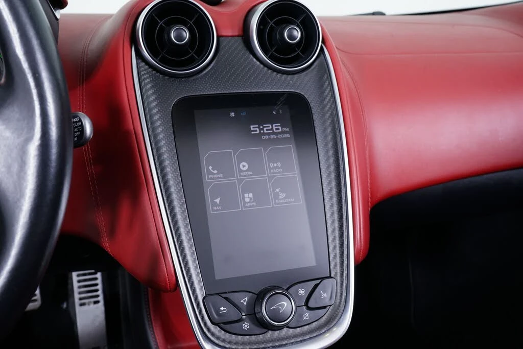 2019 McLaren 570S Spider - Image 27 of 30