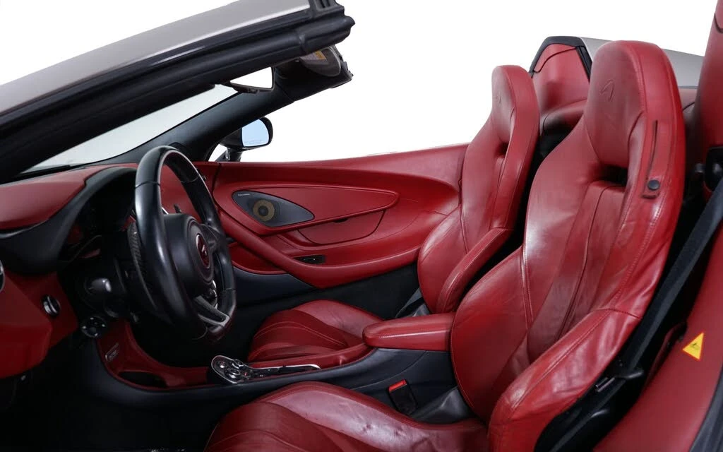 2019 McLaren 570S Spider - Image 5 of 30