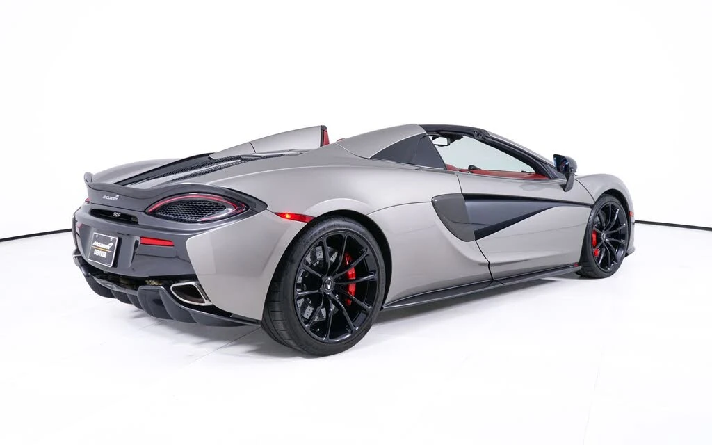 2019 McLaren 570S Spider - Image 9 of 30