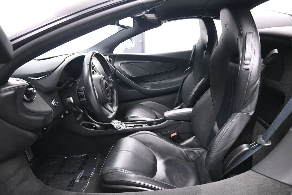 2019 McLaren 570S Spider - Image 11 of 31