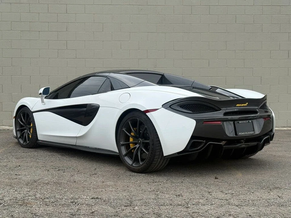 2019 McLaren 570S - Image 9 of 31