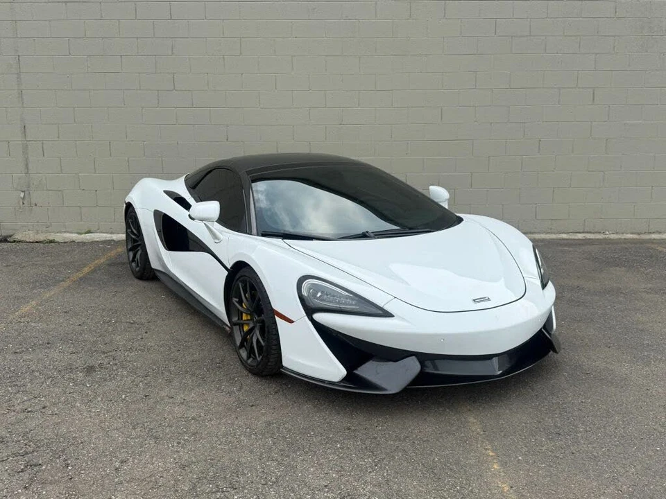 2019 McLaren 570S - Image 20 of 31