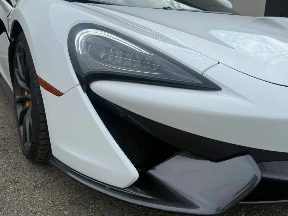 2019 McLaren 570S - Image 24 of 31