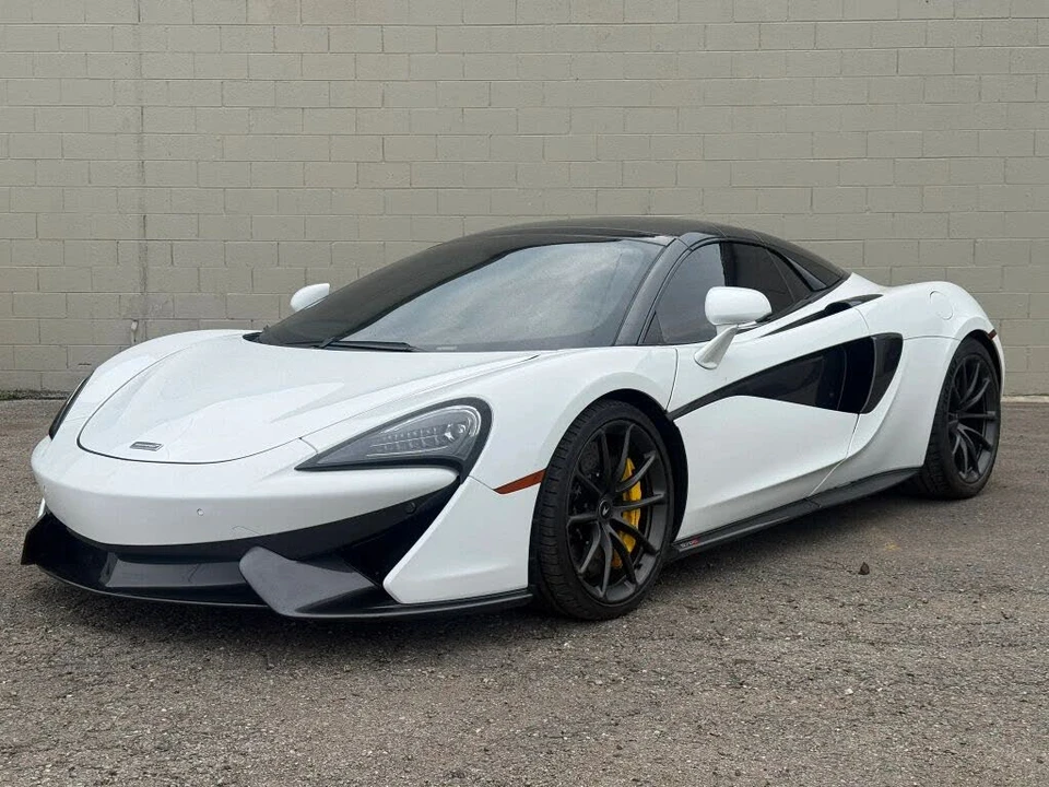 2019 McLaren 570S - Image 2 of 31