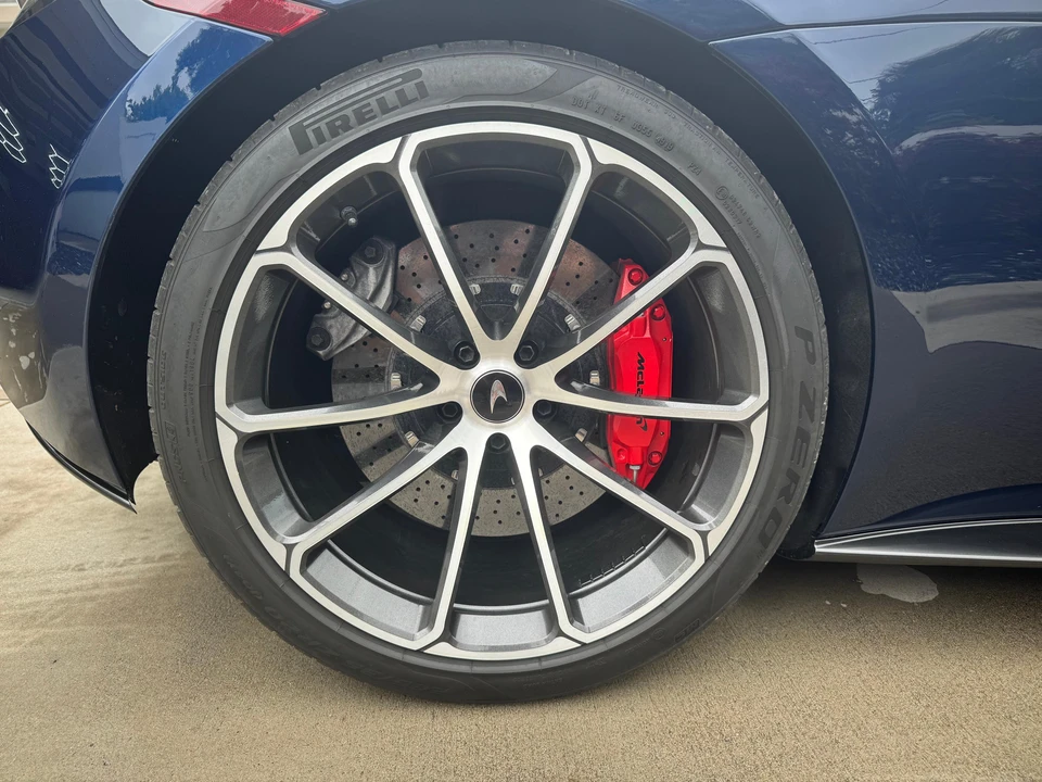 2019 McLaren 570S Spider - Image 25 of 31