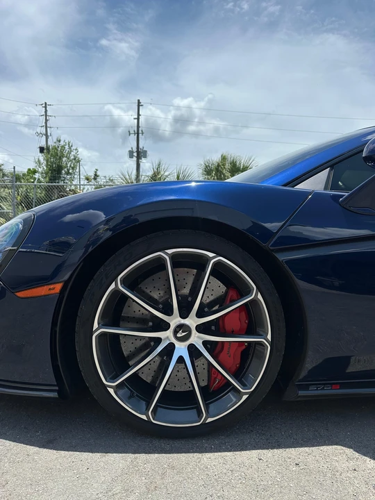 2019 McLaren 570S Spider - Image 16 of 31