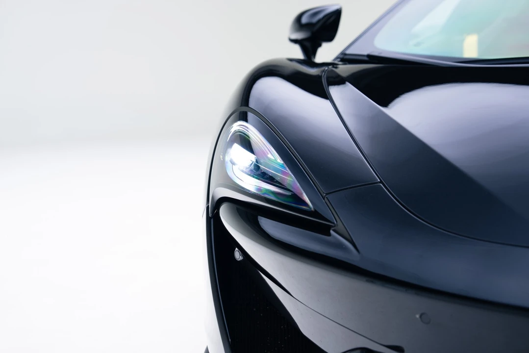 2019 McLaren 570S Spider - Image 11 of 21