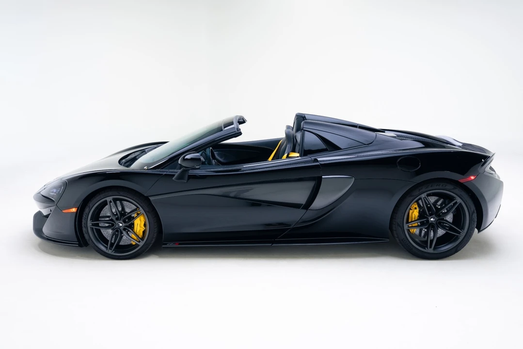 2019 McLaren 570S Spider - Image 13 of 21