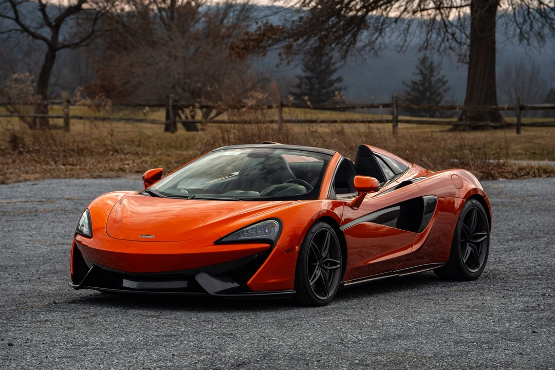 2019 McLaren 570S Spider - Image 11 of 31