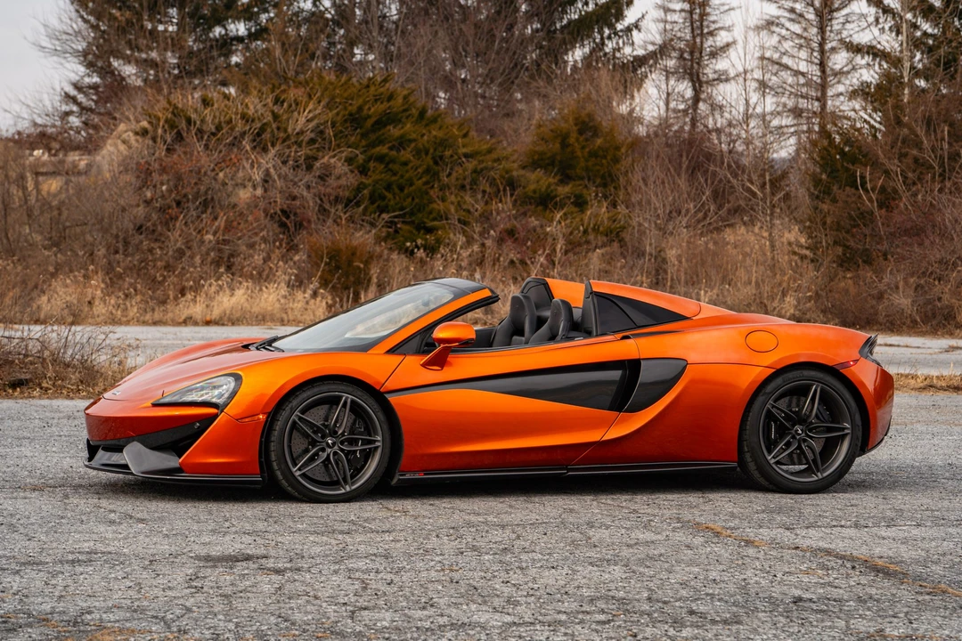 2019 McLaren 570S Spider - Image 3 of 31