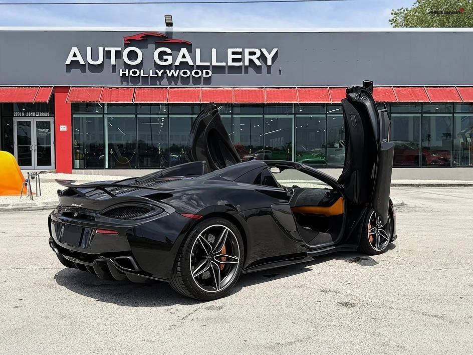 2019 McLaren 570S Spider - Image 4 of 31