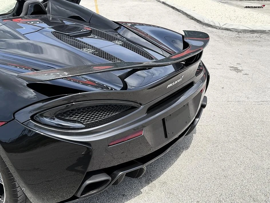 2019 McLaren 570S Spider - Image 16 of 31
