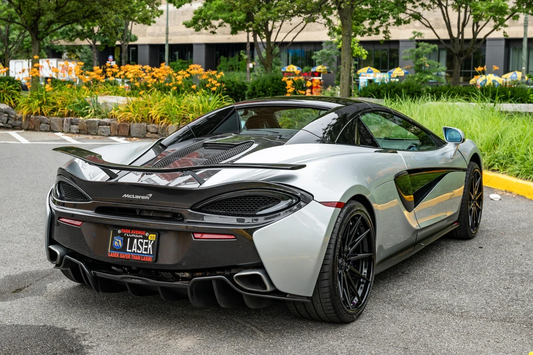 2019 McLaren 570S Spider - Image 9 of 31