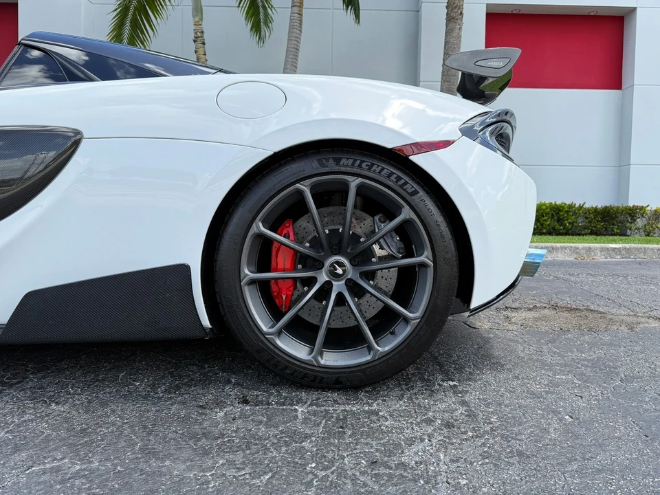 2019 McLaren 570S Spider - Image 12 of 21