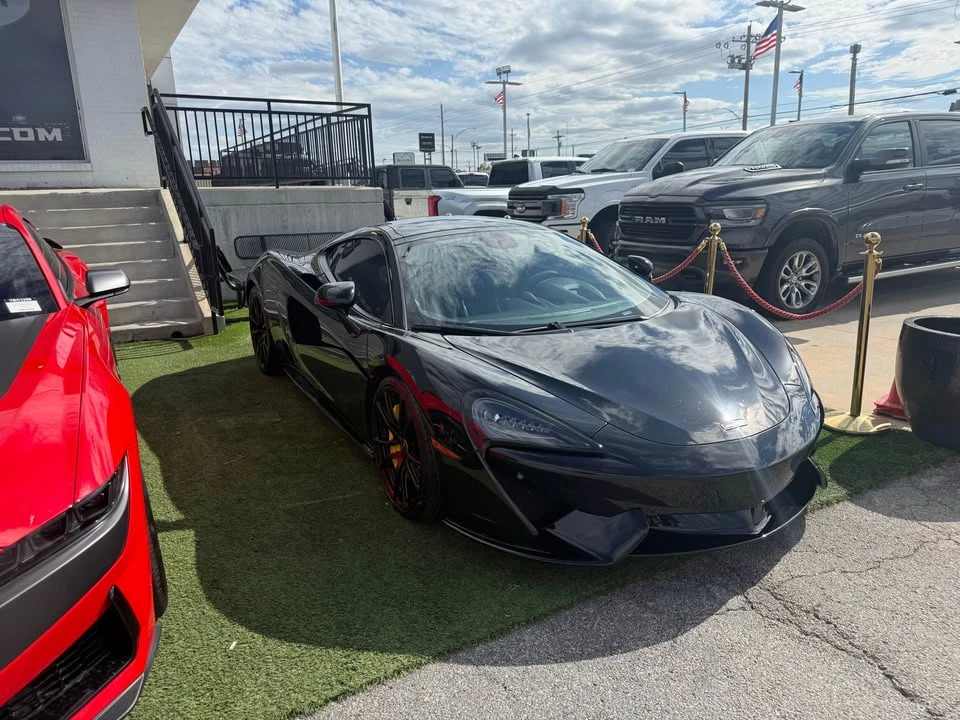 2019 McLaren 570GT - Image 3 of 4