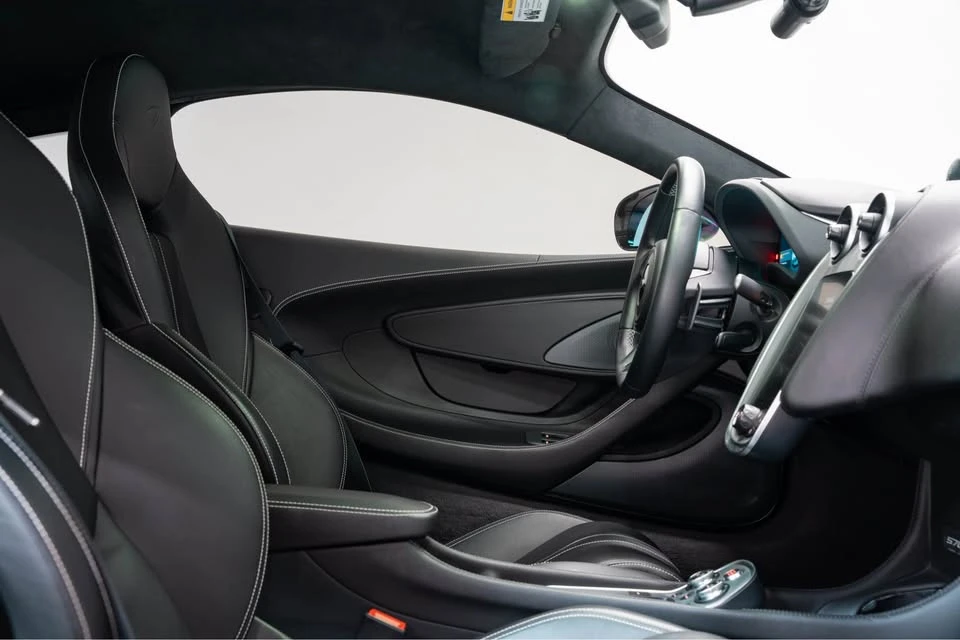 2019 McLaren 570S - Image 6 of 9