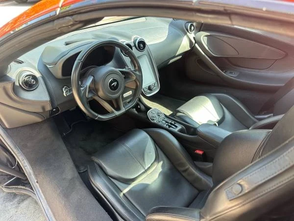 2019 McLaren 570S Spider - Image 5 of 11